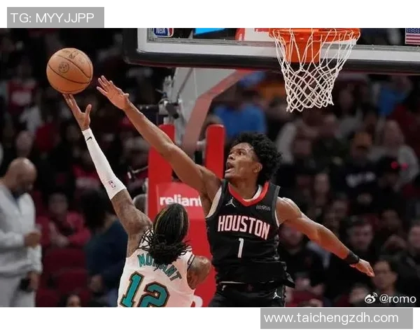 莫兰特炫技闪避封盖:空中拉杆上篮引爆激情 莫兰特炫技闪避封盖:空中拉杆上篮引爆激情